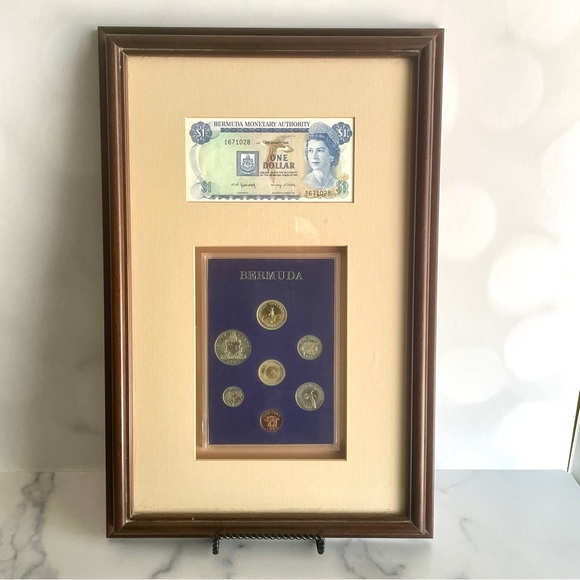 1983 Royal Mint Proof Set Bermuda Coins & Currency, Framed - Picture 1 of 9